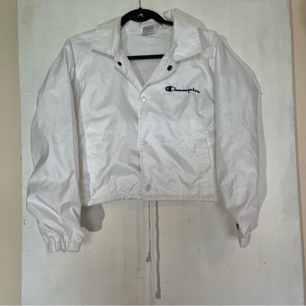 Champion Cropped Coach Jacket XS White Rainbow Logo Windbreaker